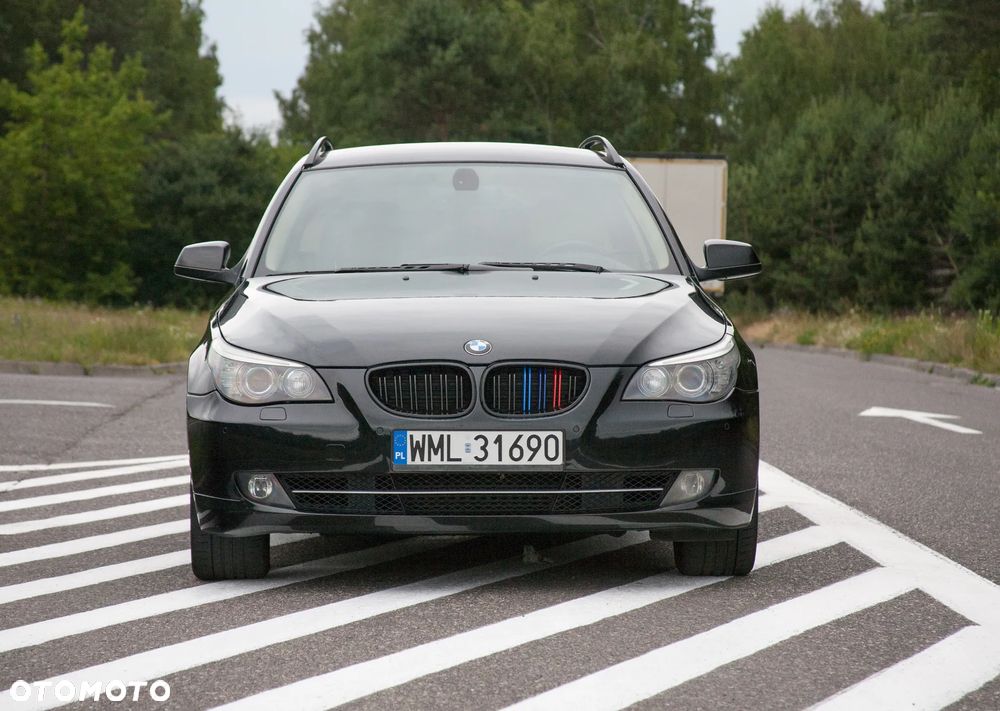 BMW Seria 5 525d Touring - 5