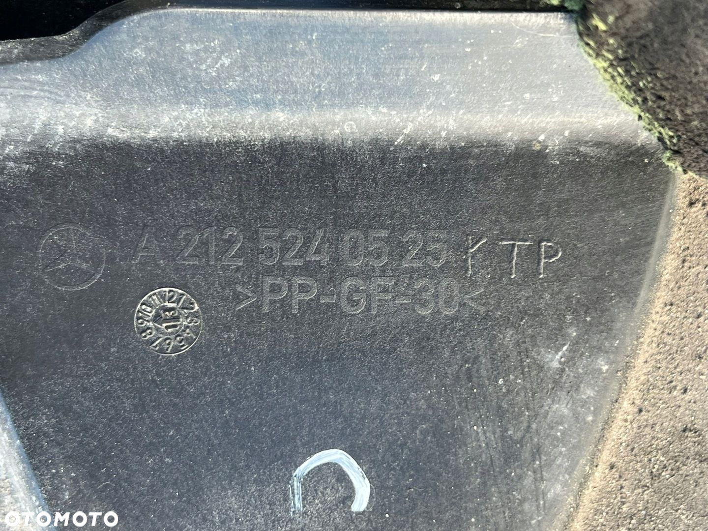 OSŁONA POD SILNIK PŁYTA MERCEDES CLS W218 ORYGINAŁ A2125240525 - 8