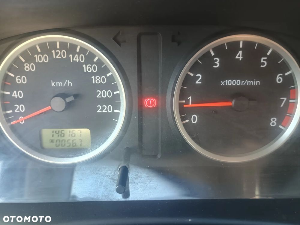 Nissan Almera 1.5 acenta PLUS - 16