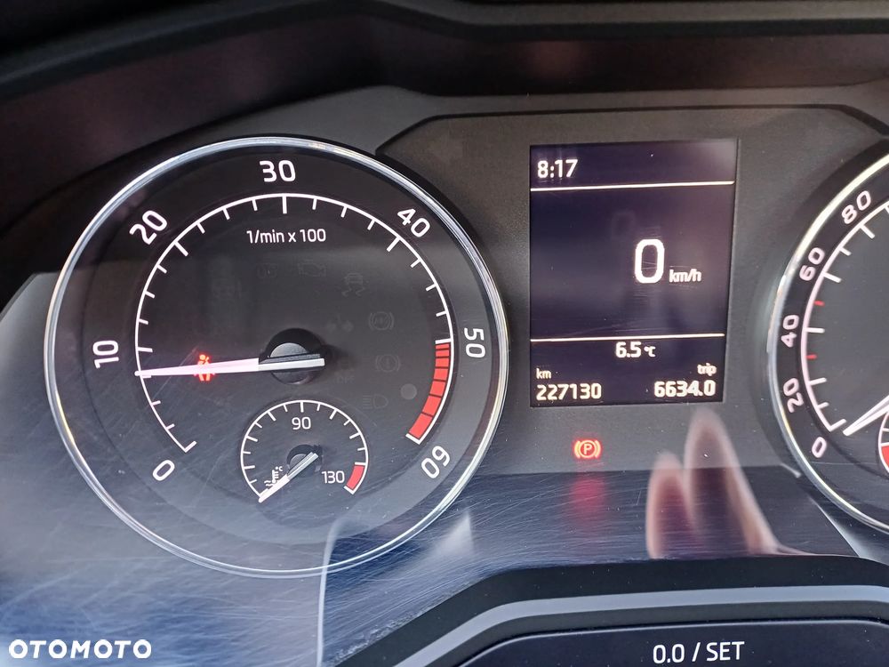Skoda Superb 2.0 TDI Active - 10