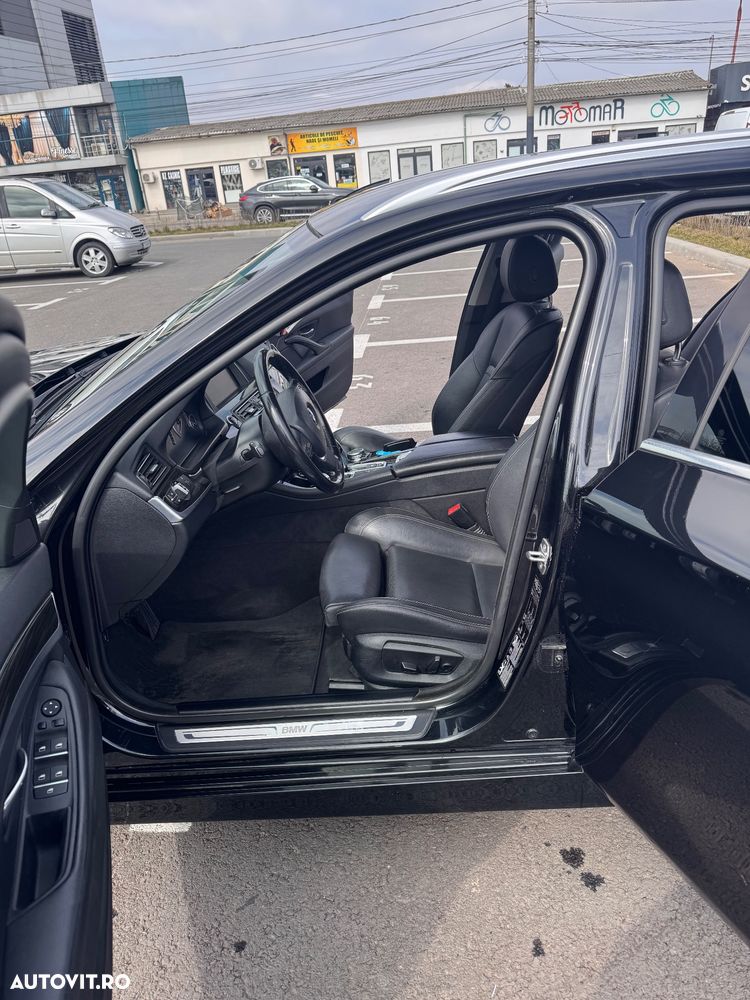 BMW Seria 5 520d xDrive Aut. - 17