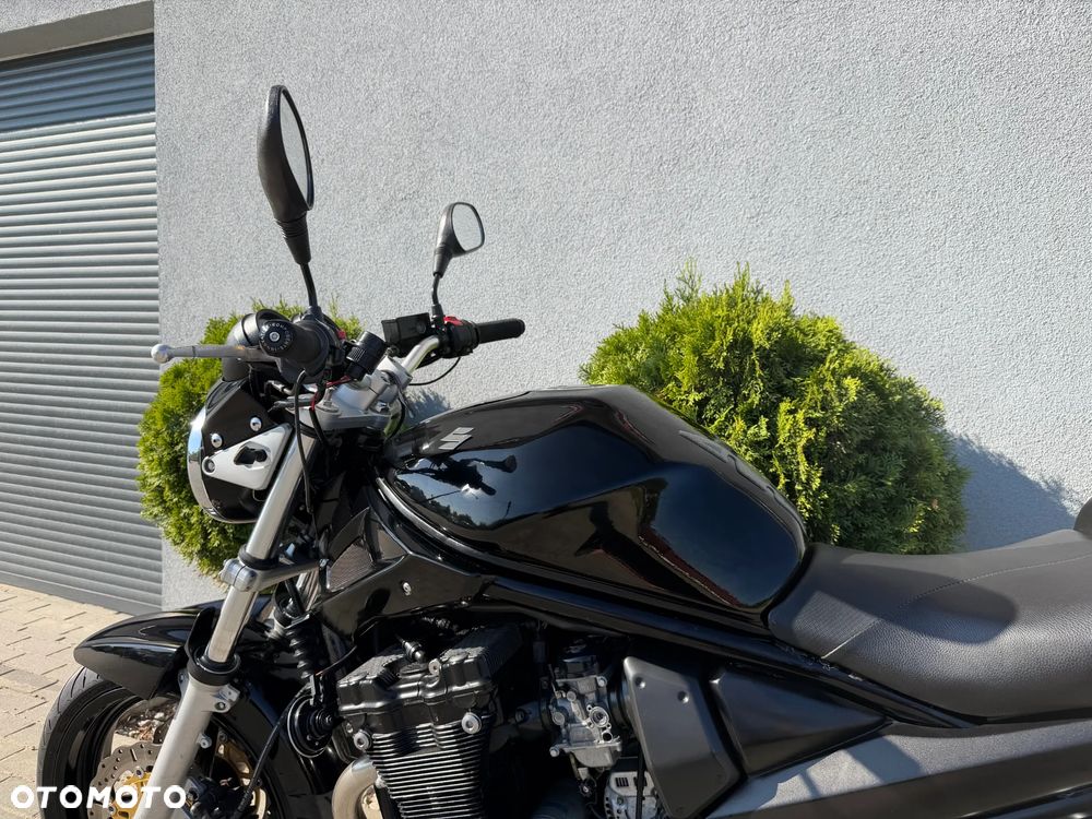 Suzuki Bandit - 35
