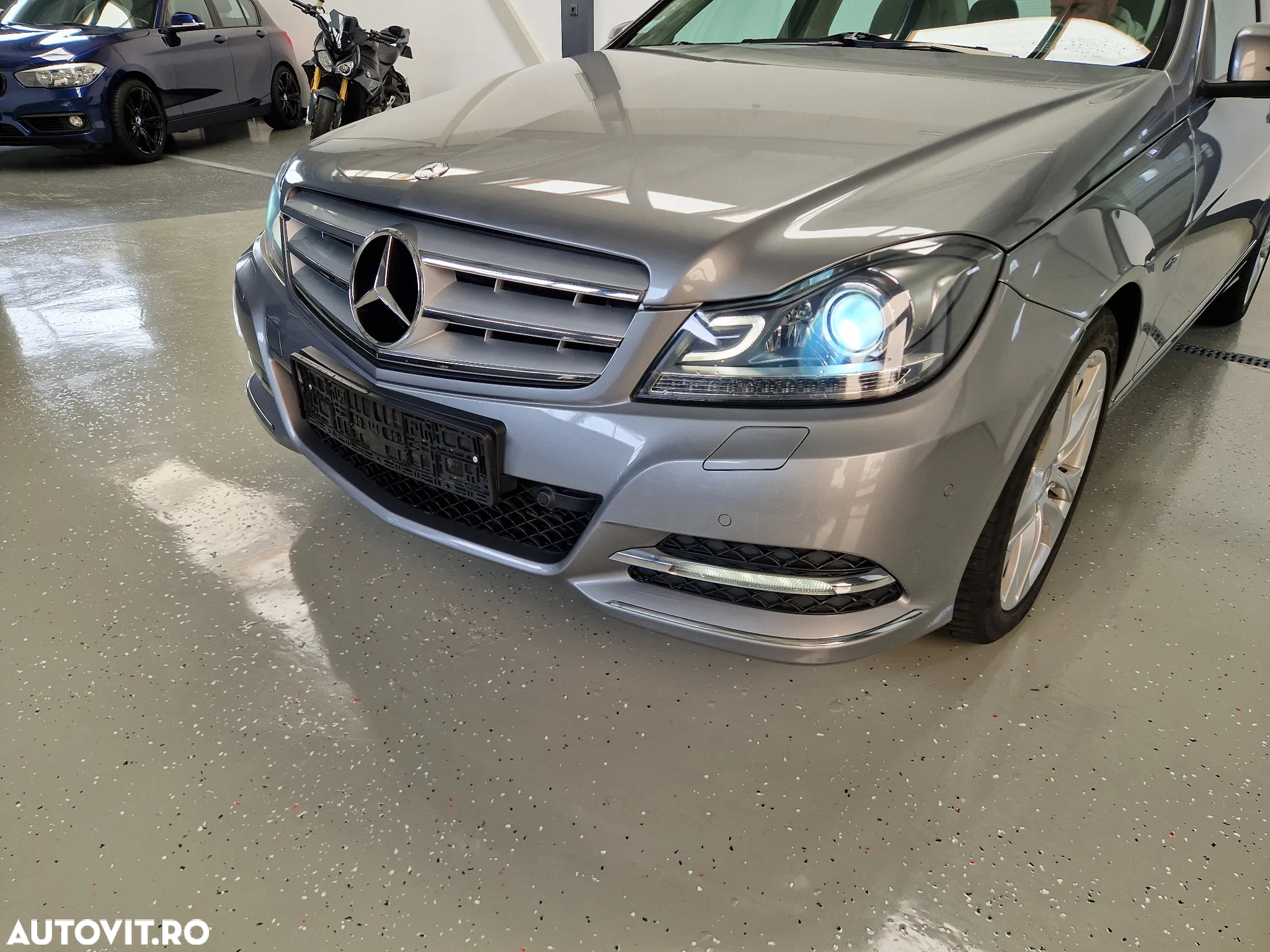 Mercedes-Benz C 180 CDI DPF (BlueEFFICIENCY) Avantgarde - 6