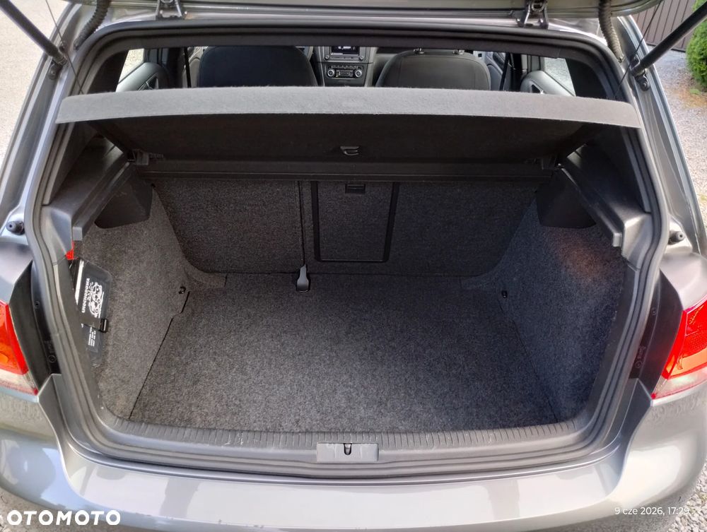 Volkswagen Golf - 18
