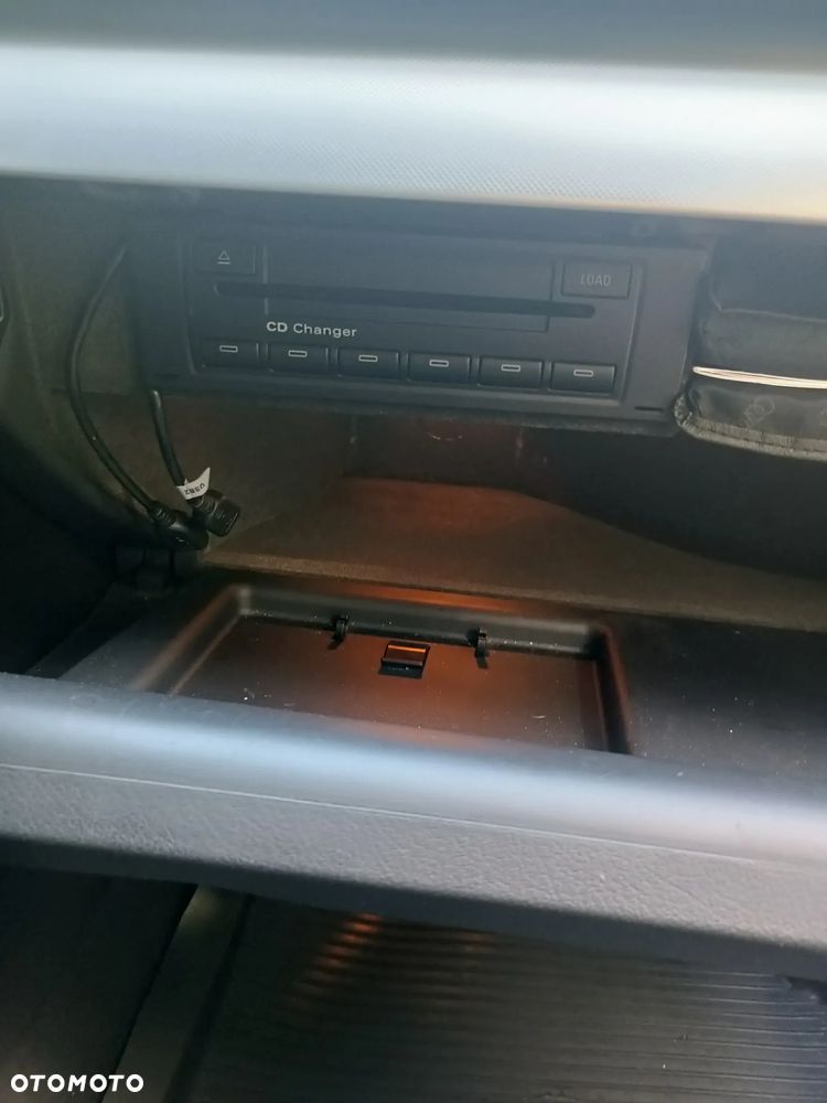 Audi A4 Avant - 30