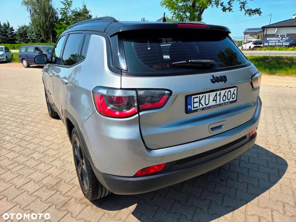 Jeep Compass 1.4 MultiAir Longitude - 12