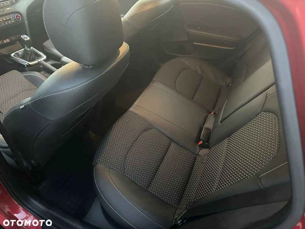Kia Ceed 1.4 L Business Line - 8