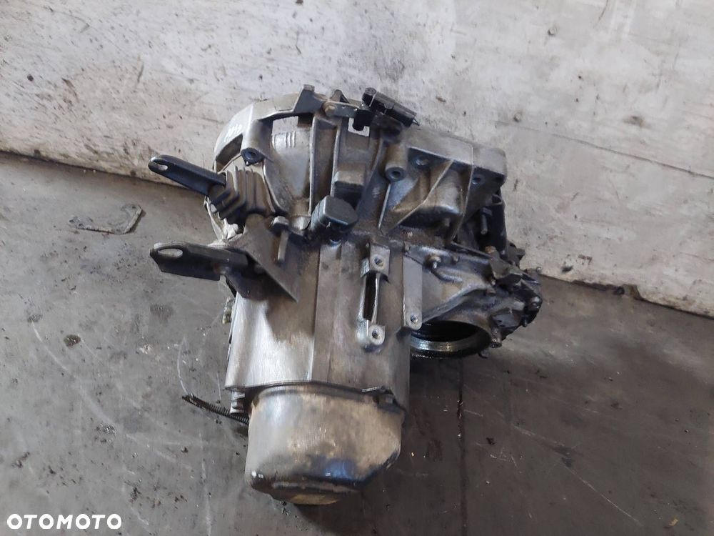 SKRZYNIA BIEGÓW RENAULT MEGANE I LIFT 1.4 16V JB1946 - 3
