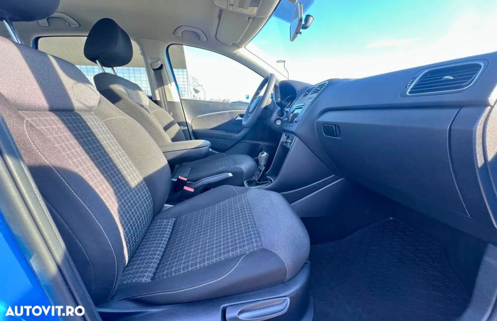 Volkswagen Polo 1.2 TSI Comfortline - 5