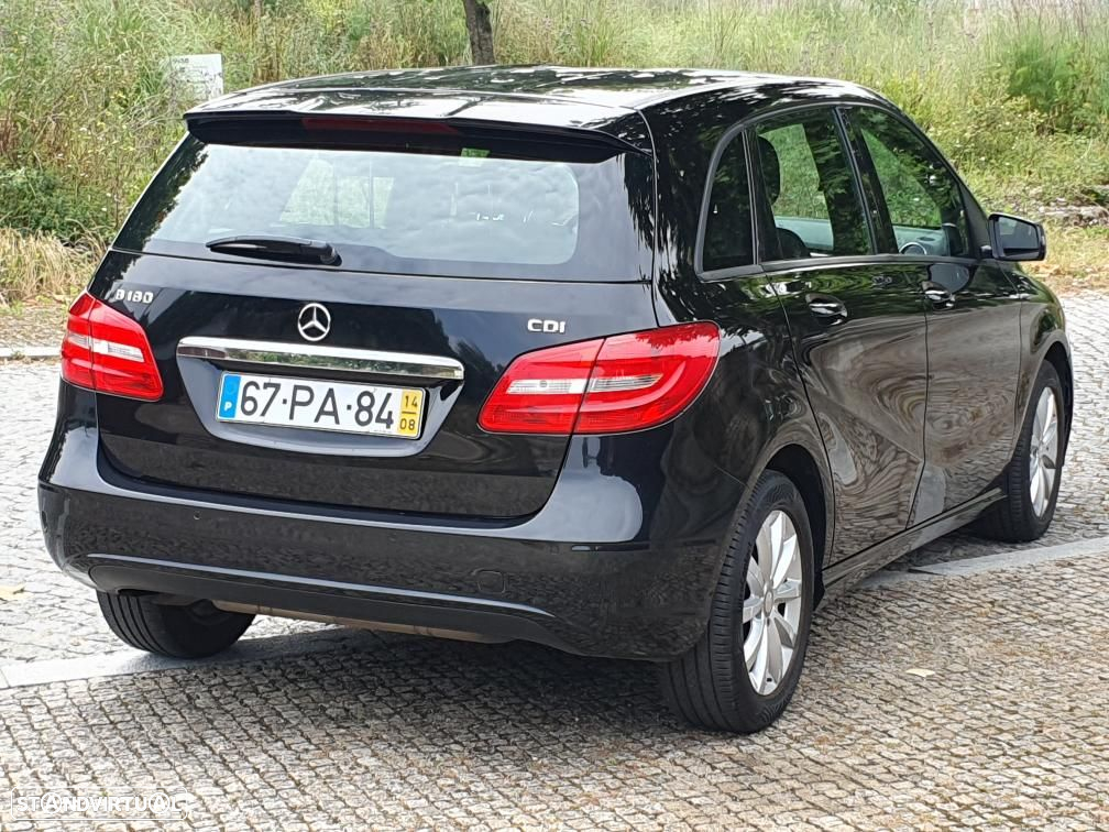 Mercedes-Benz B 180 CDi BlueEfficiency - 2