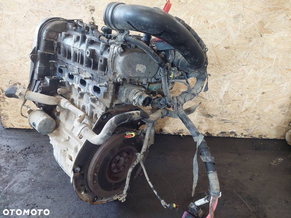 SILNIK BENZYNOWY SŁUPEK FIAT STILO I 1.2 16V 188A5000 - 5