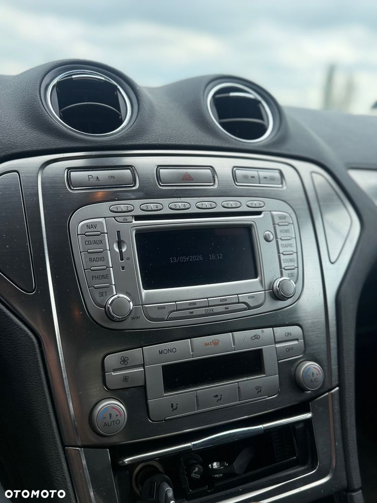 Ford Mondeo - 7