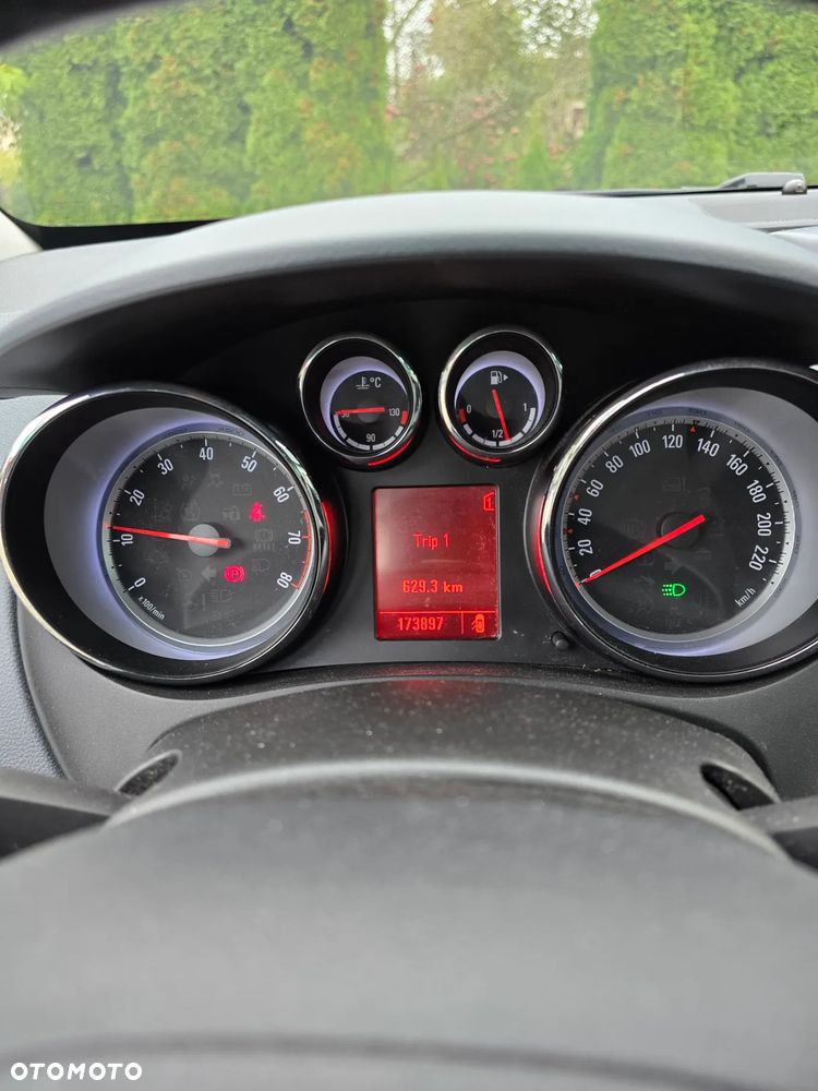 Opel Meriva 1.4 T Cosmo - 13