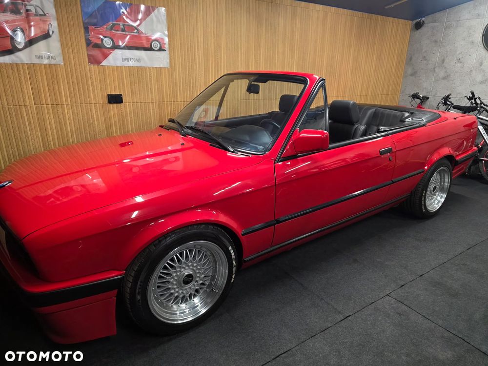 BMW Seria 3 320i - 13