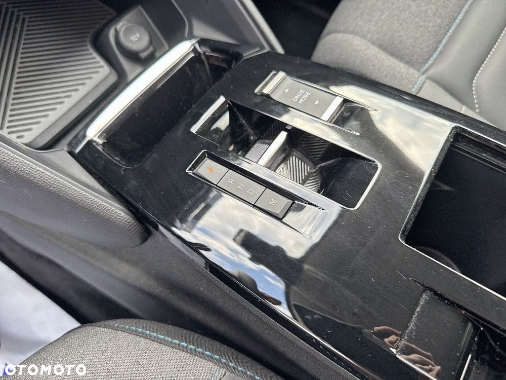 Citroën C4 1.2 PureTech Plus S&S EAT8 - 17