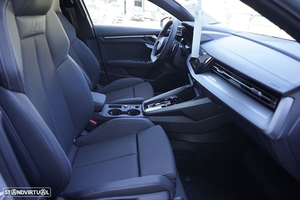 Audi A3 Sportback 30 TFSI Advanced S tronic - 17