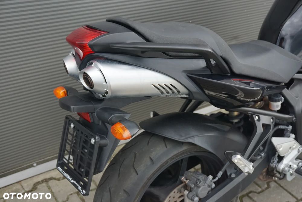 Yamaha FZ6 - 4