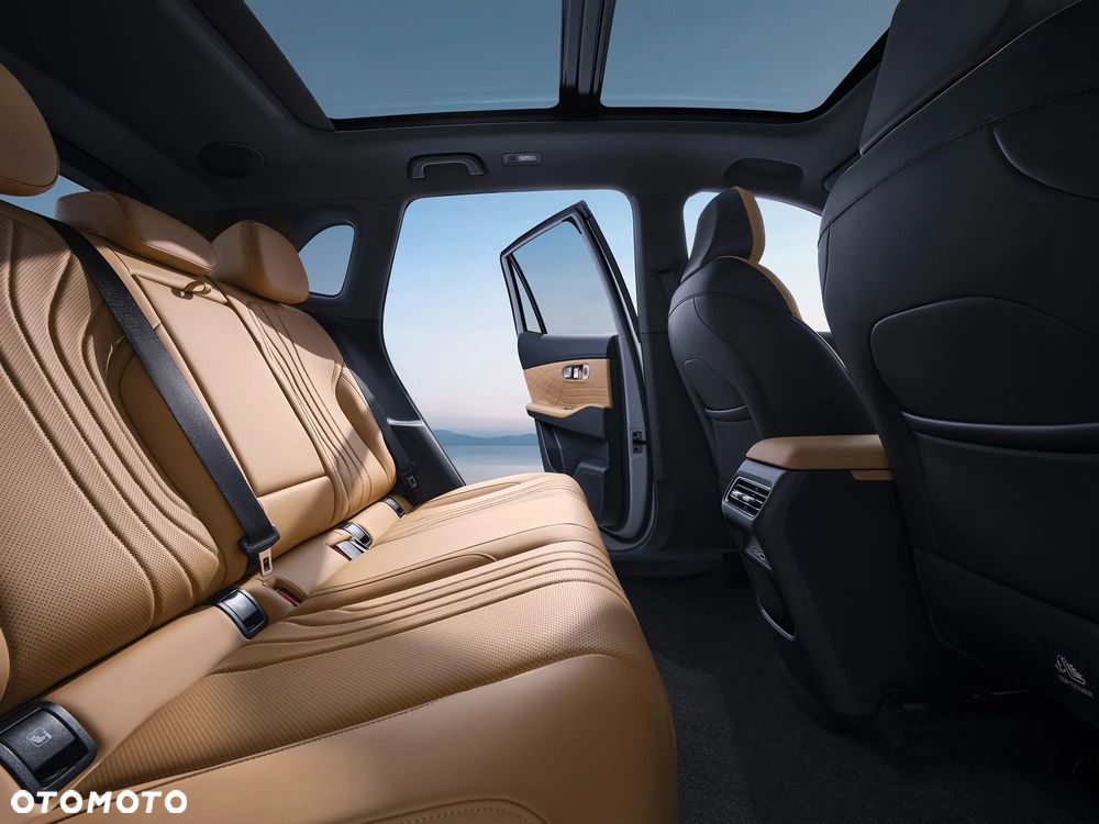 Geely Starray EM-i 1.5 PHEV Max - 9