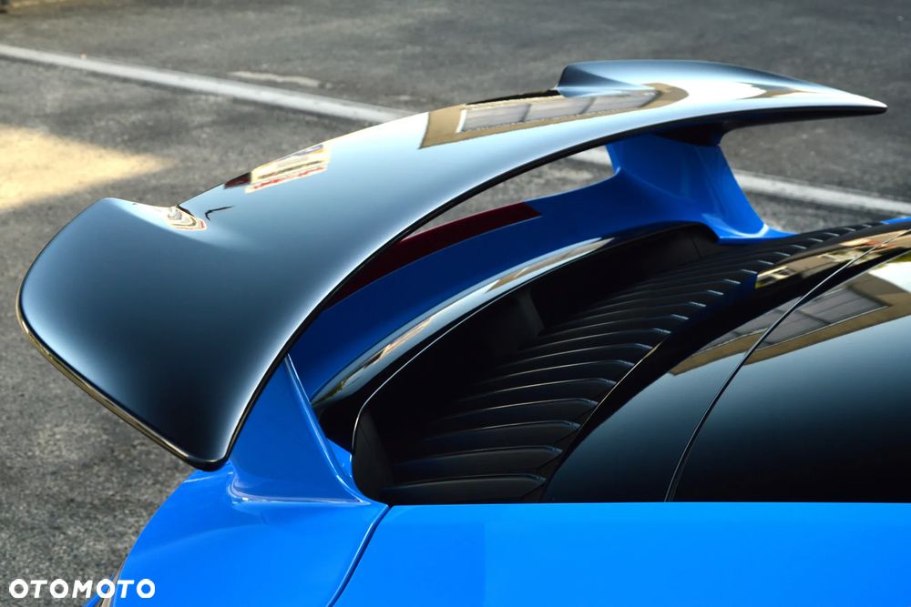 Porsche 911 Carrera 4S - 13