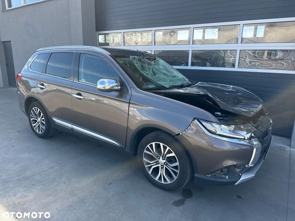 Mitsubishi Outlander 2.0 City Style 2WD - 5