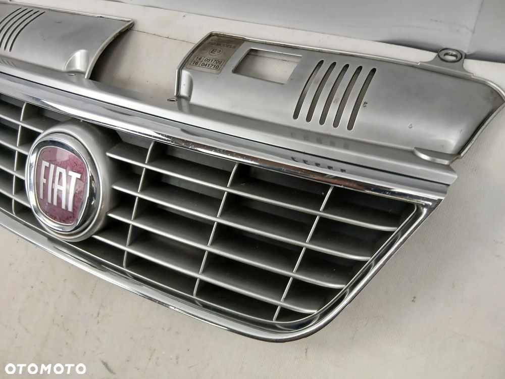 ATRAPA GRILL FIAT IDEA LIFT FL - 3