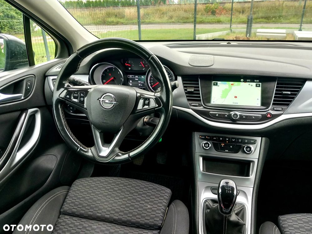 Opel Astra 1.6 D Start/Stop 120 Jahre - 30