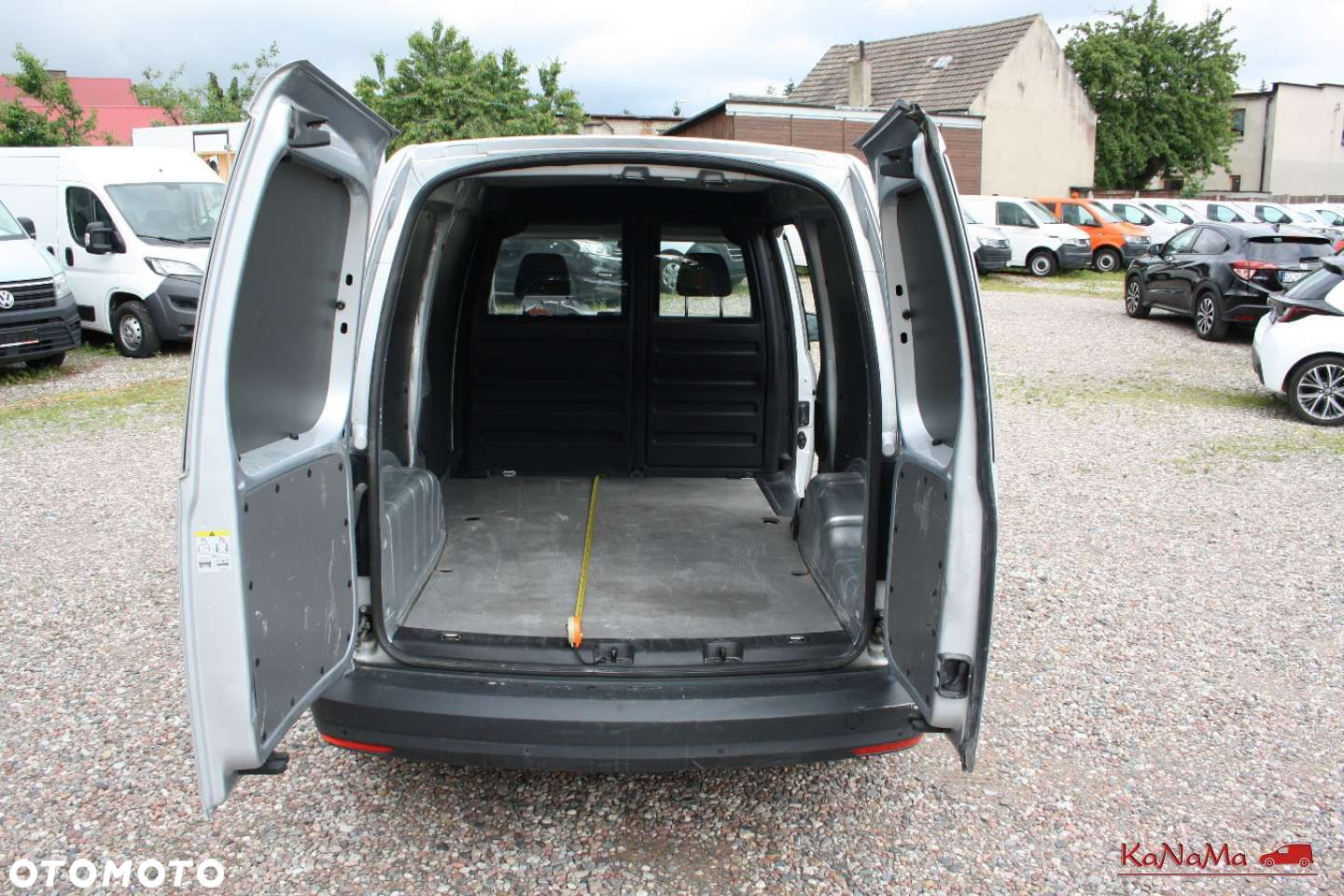 Volkswagen Caddy - 12