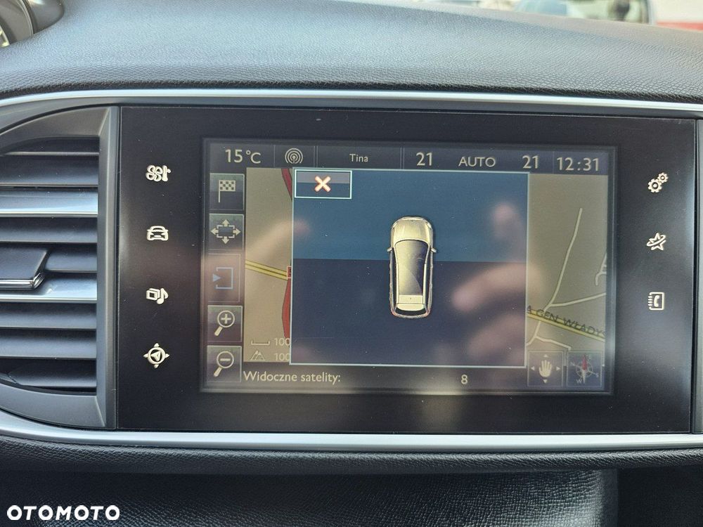 Peugeot 308 1.6 BlueHDi Allure S&S - 17