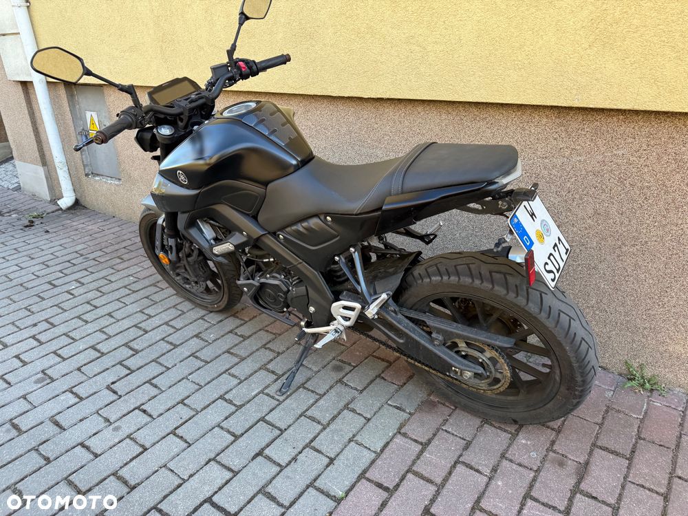 Yamaha MT - 16