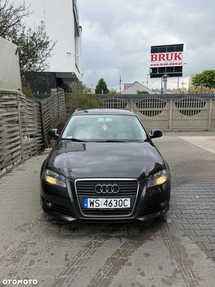 Audi A3 Sportback - 2