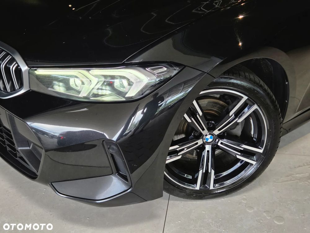 BMW 3 Series 2023 photo 3