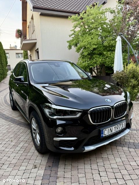 BMW X1 sDrive18d Sport Line - 3