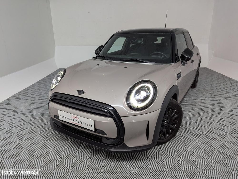 MINI 5 Portas Cooper Camden Edition - 28