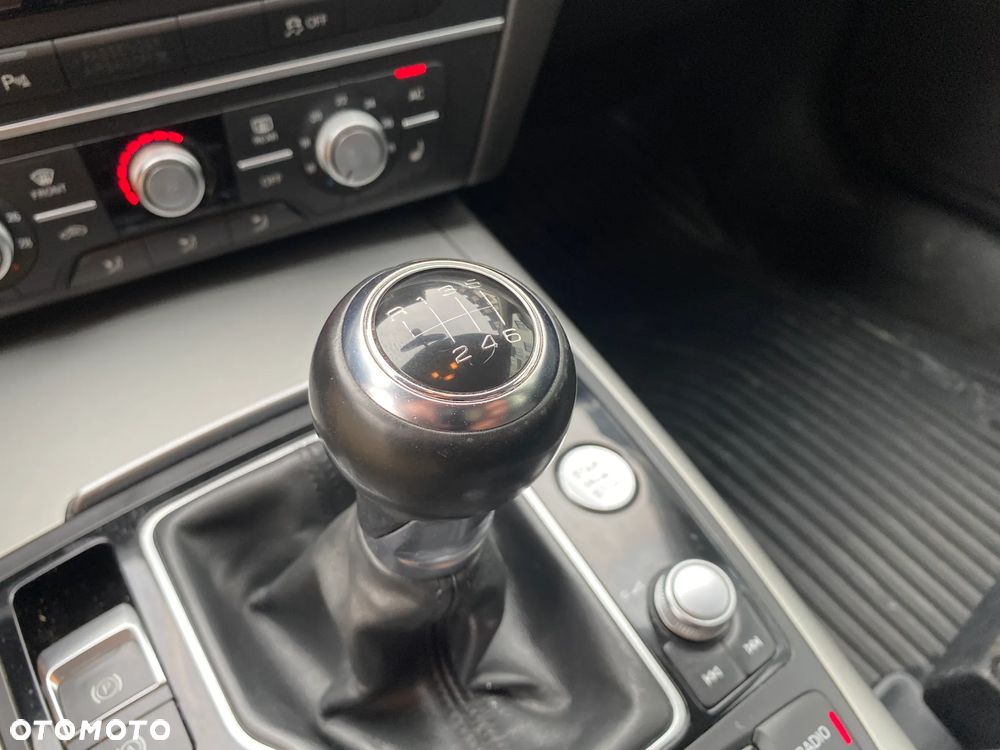Audi A6 Avant 2.0 TDI DPF multitronic sport selection - 15