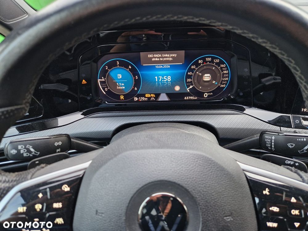 Volkswagen Golf - 17