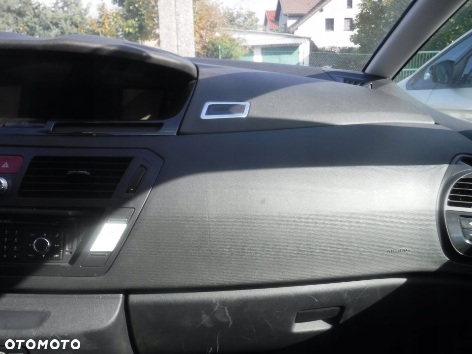Citroen C4 Grand Picasso deska pulpit air bag pasy - 2