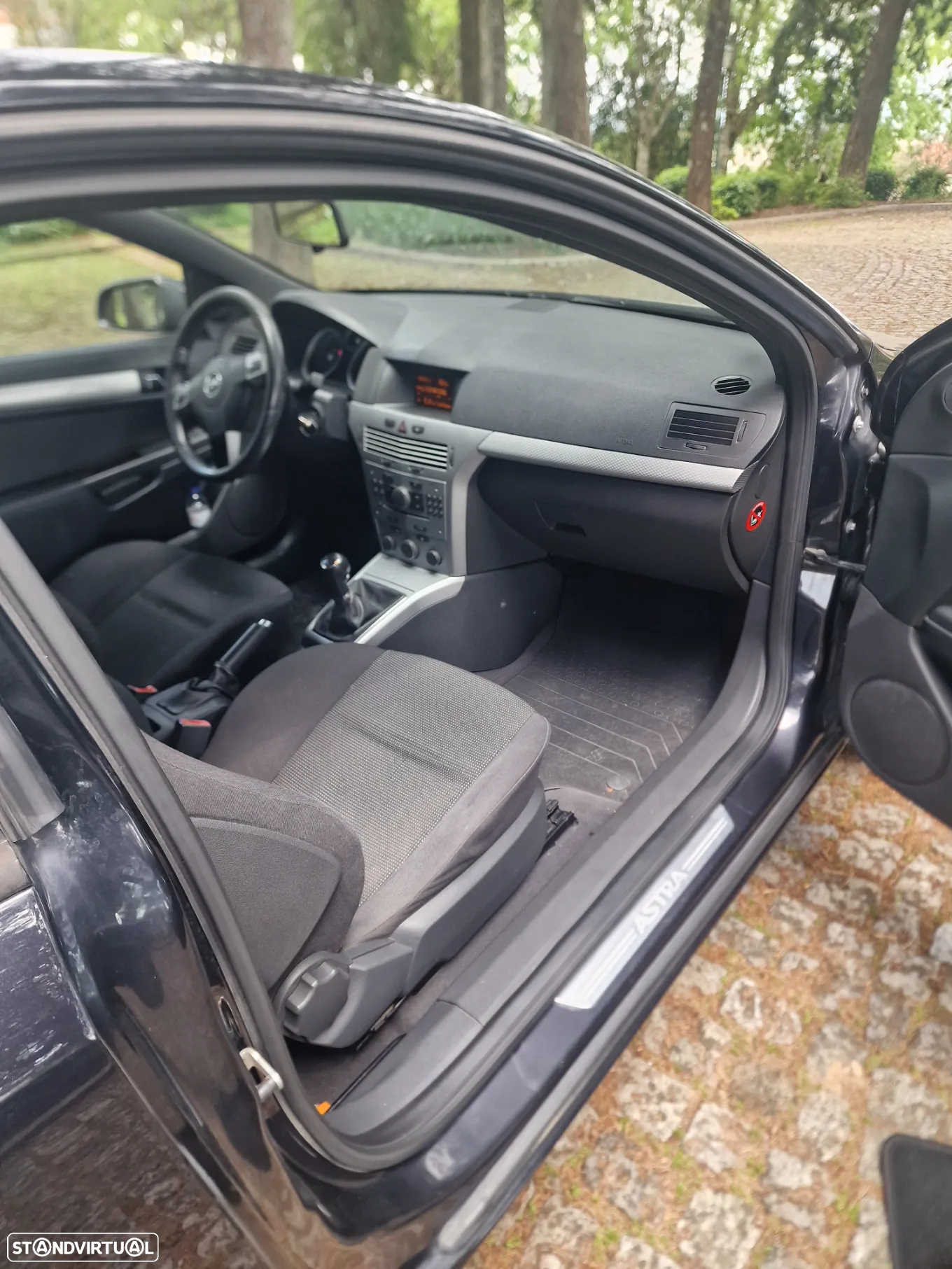 Opel Astra GTC 1.3 CDTi - 5