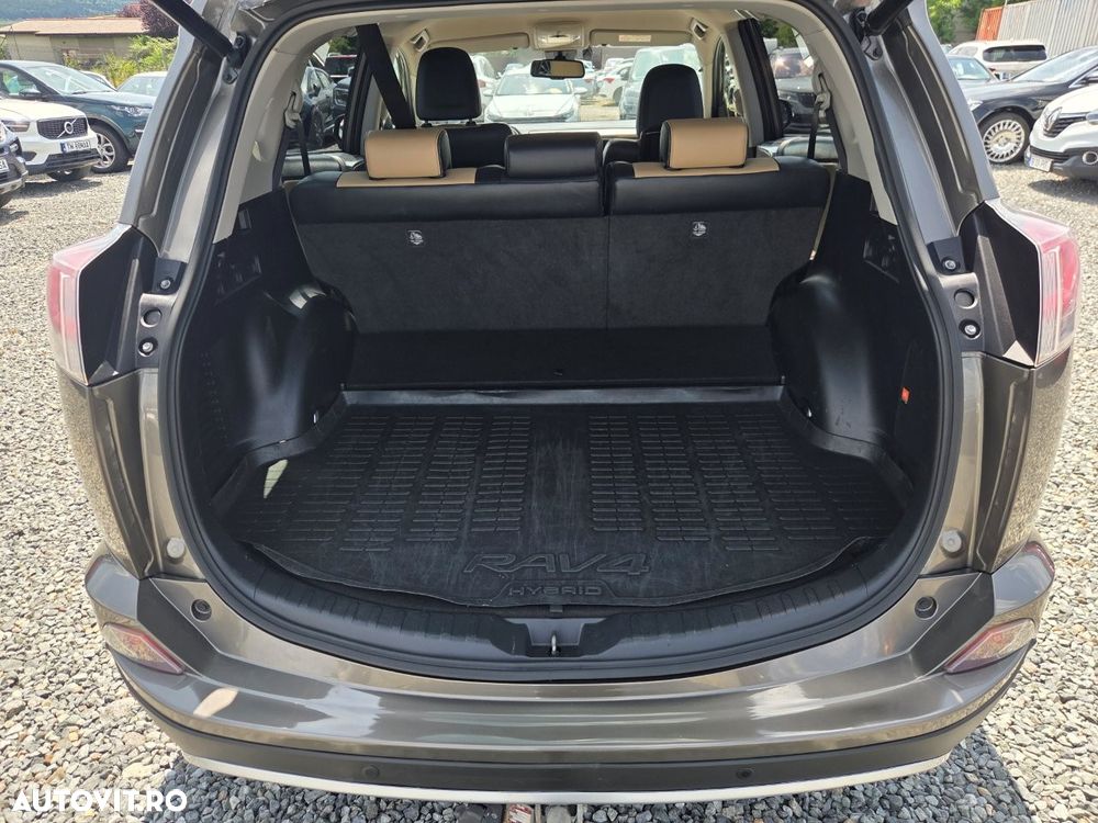 Toyota RAV4 2.5 VVT-i 4x4 Executive - 14
