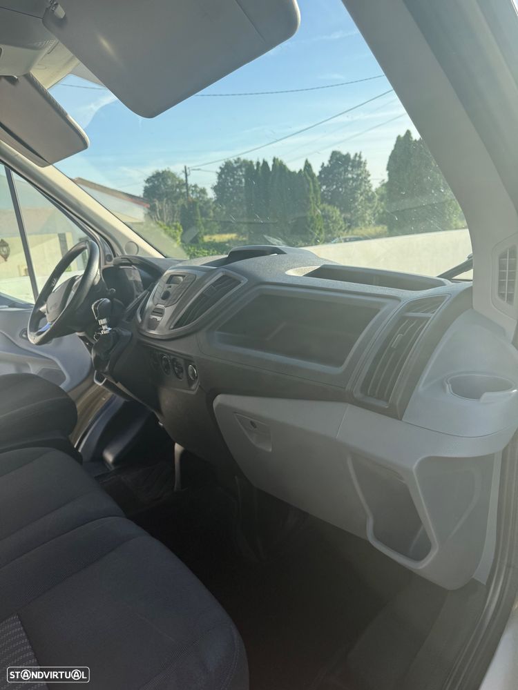 Ford transit - 14