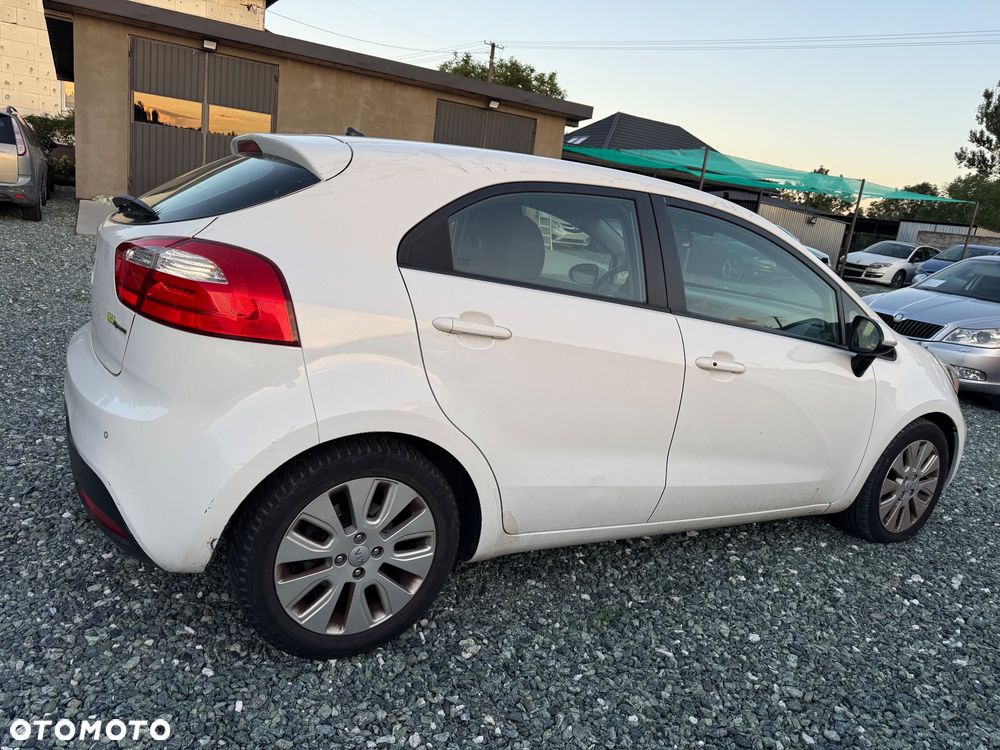 Kia Rio 1.4 Spirit - 6