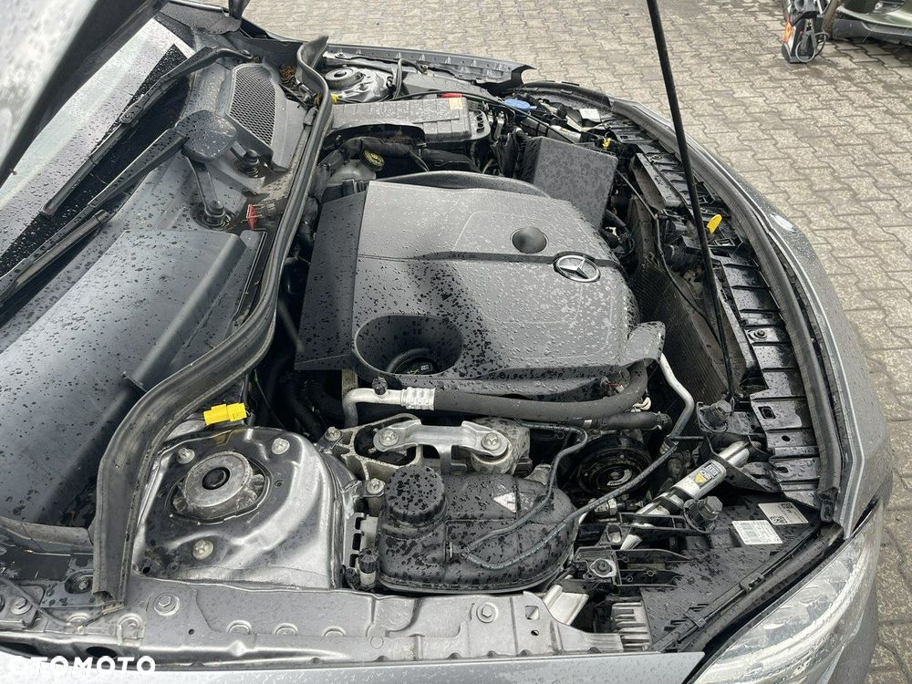 Mercedes-Benz GLA 220 CDI 4Matic 7G-DCT Style - 13