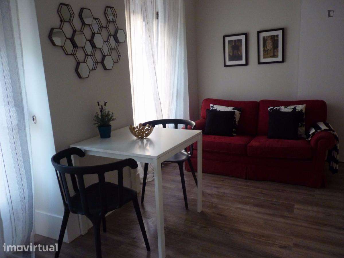 Apartamento com 1 quartos - localizado em Alvalade Lisbon - Grande imagem: 5/9