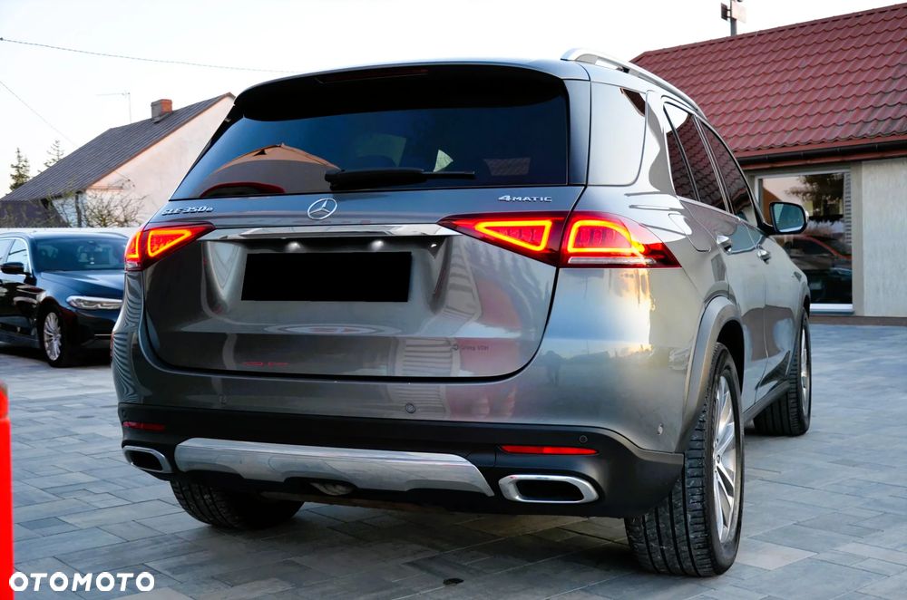 Mercedes-Benz GLE 350 e 4-Matic Premium - 8