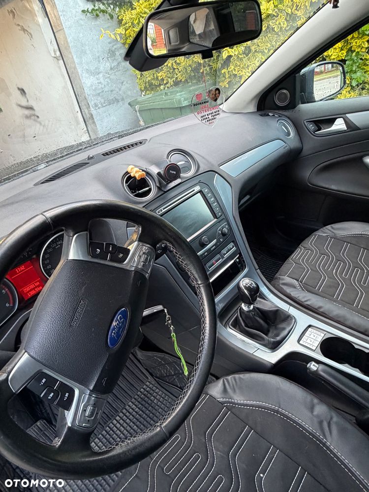 Ford Mondeo 2.0 TDCi Trend - 15