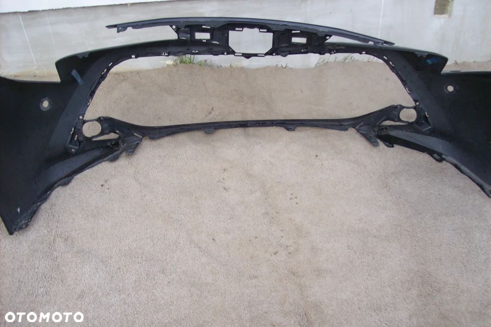 zderzak przedni toyota corolla e-21 - 11