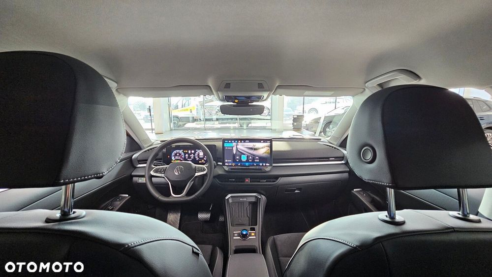 Volkswagen T-Roc - 23