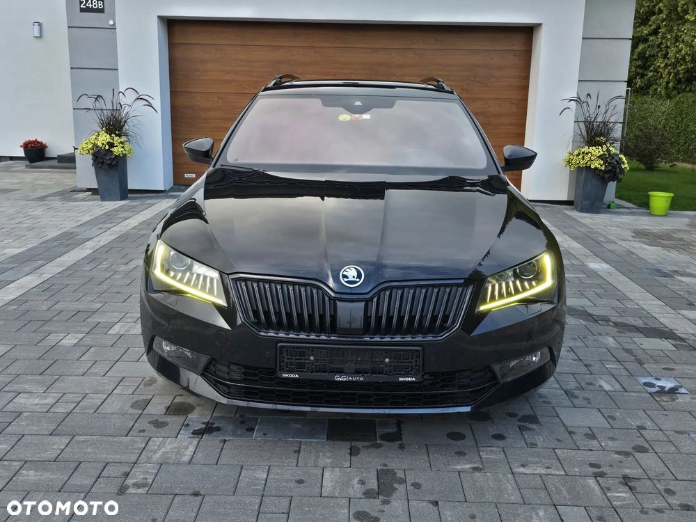 Skoda Superb 2.0 TDI 4x4 DSG Sportline - 2
