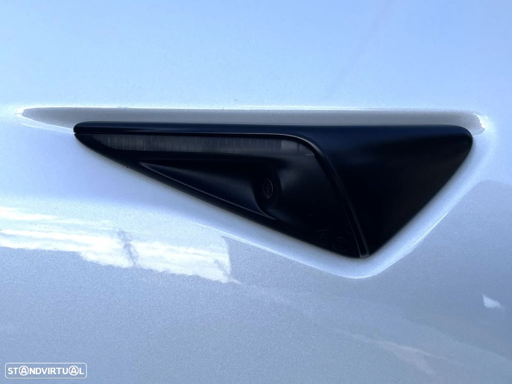 Tesla Model 3 Standard RWD - 13