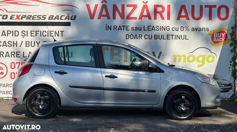 Renault Clio 1.2 16V 75 Collection - 17
