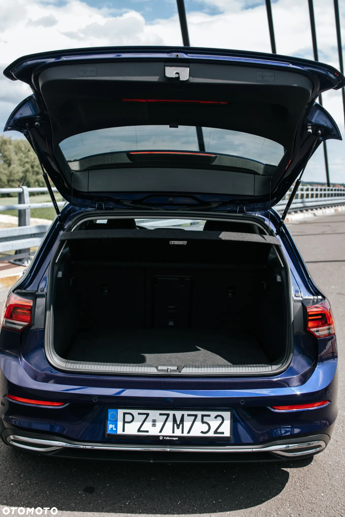 Volkswagen Golf 1.5 TSI OPF Move - 9